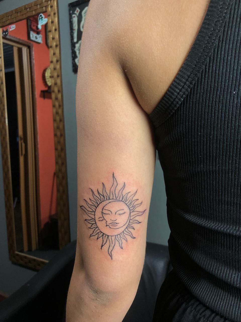 Tattoo botânico delicada 2